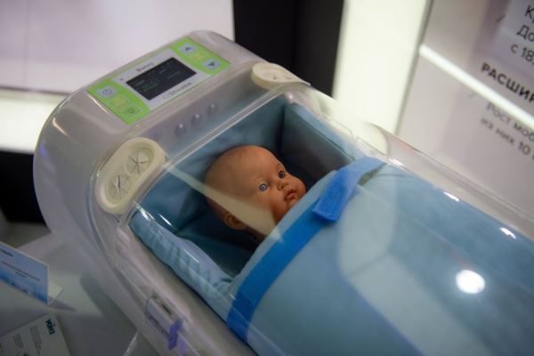 Мобильный инкубатор для новорожденных BONNY