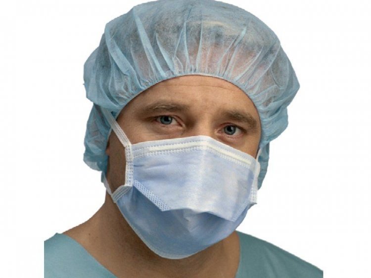 Хирургическая маска трехслойная на завязках, устойчивая к проникновению жидкости 1835 3M, США